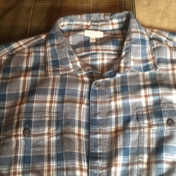 Shirt - Picture 2 of 2